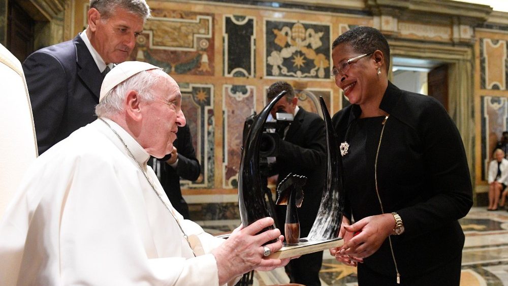 As imagens do encontro com membros do International Catholic Legislators Network