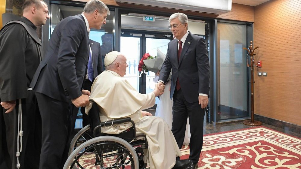 Pápež s prezidentom Kazachstanu