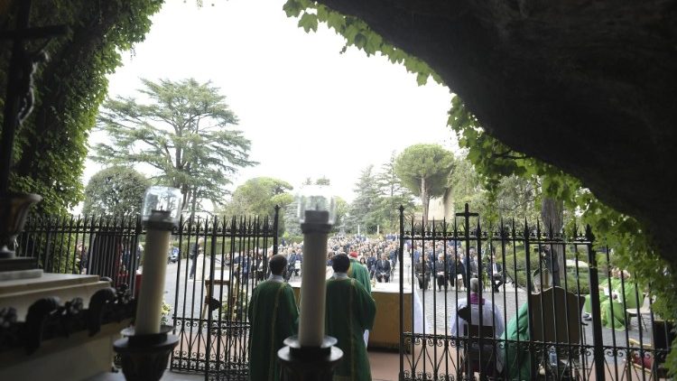 Святая Месса 1 октября 2022 г.