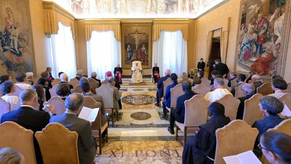 Audiência do Papa aos participantes dos Dias Pastorais das comunidades católicas francófonas (Vatican Media)