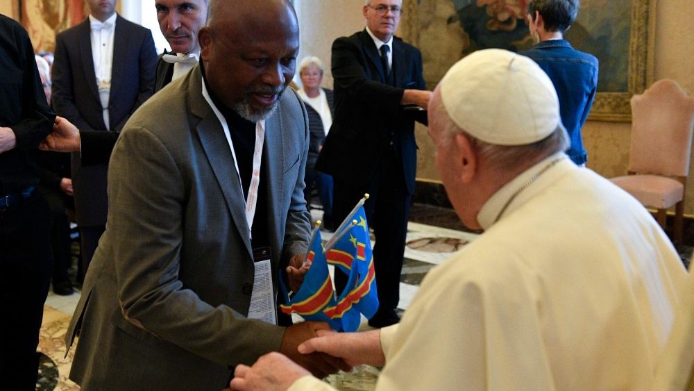 Audiência do Papa aos participantes dos Dias Pastorais das comunidades católicas francófonas (Vatican Media)