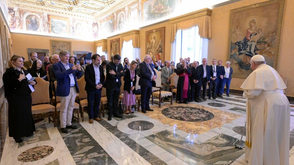 Audiência do Papa aos participantes dos Dias Pastorais das comunidades católicas francófonas (Vatican Media)
