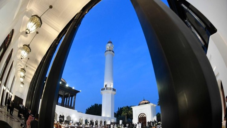 Ijumaa tarehe 4 Novemba 2022, Baba Mtakatifu ameshikiri katika kufunga Kongamano hili tayari kuanza utekelezaji wake kwa vitendo.