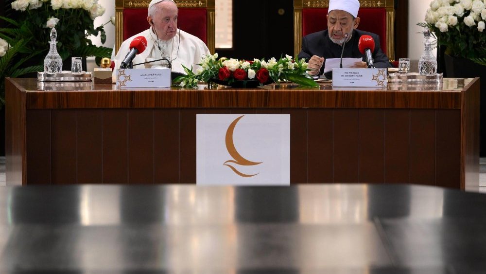 Papež promlouvá k Muslimské radě starších