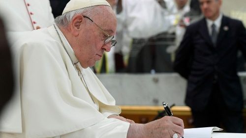 Dolor y vergüenza del Papa por abusos sexuales en Bolivia