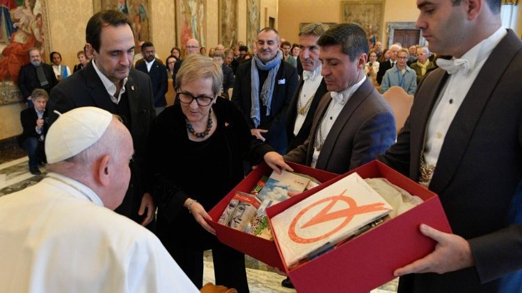 Pope Francis meeting the delegation of FOCSIV in the Vatican