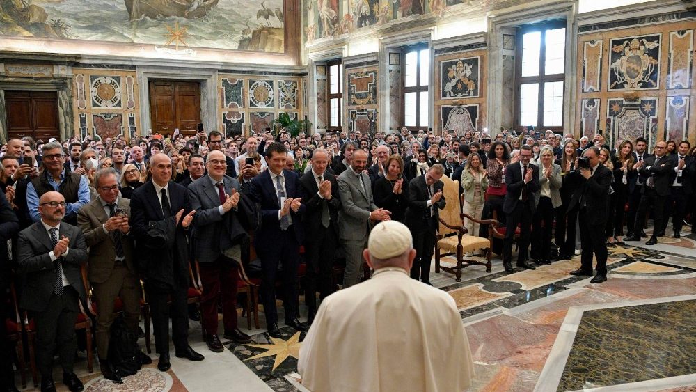 Audiencia talianskej siete lekárnikov Apoteca Natura (14. nov. 2022)