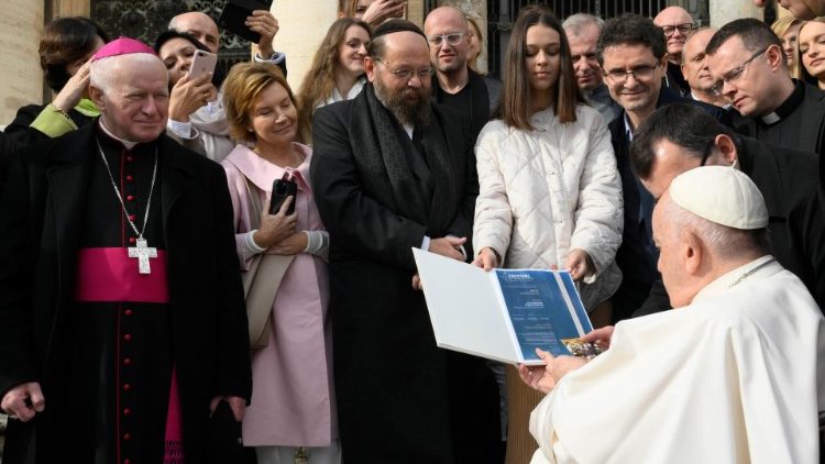 Papież pozdrawia uczestników koncertu „Psalmy pokoju i miłosierdzia”