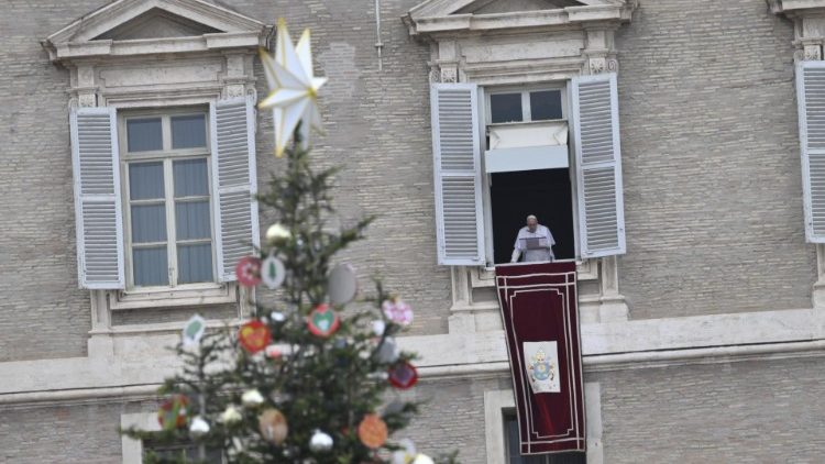 Papst Franziskus beim Angelus am 4.12.2022