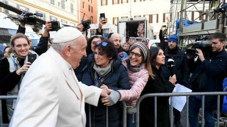 Il saluto finale del Papa ai fedeli