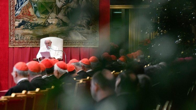 Pope Francis addresses the Roman Curia 
