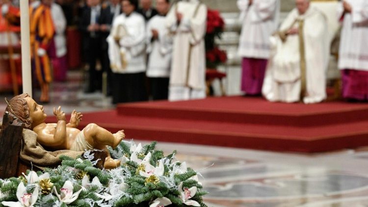 Il Bambino Gesù esposto nella Basilica di San Pietro