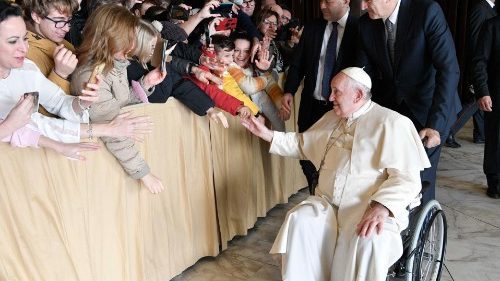 El amor “desarmado” y “desarmante” de Jesús. Catequesis del Papa