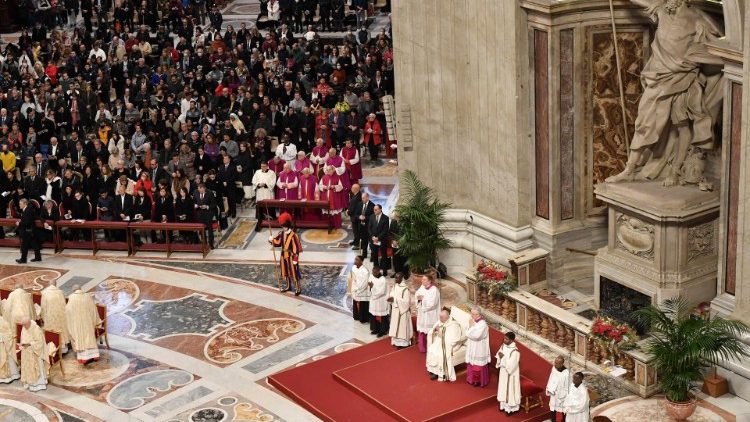 Mwenyezi Mungu amejifunua katika hali ya uduni na unyonge