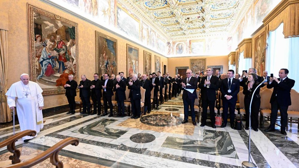 Papa Francisco com os Membros da Confederação das Confrarias