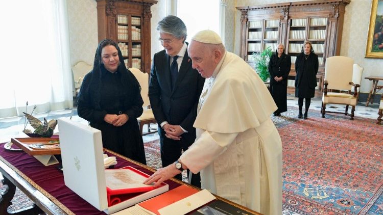 Pope Francis with Eucadorian President Lasso during the exchange of gifts at Saturday's audience