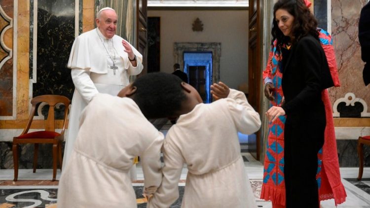 Ein Bild von der Audienz 