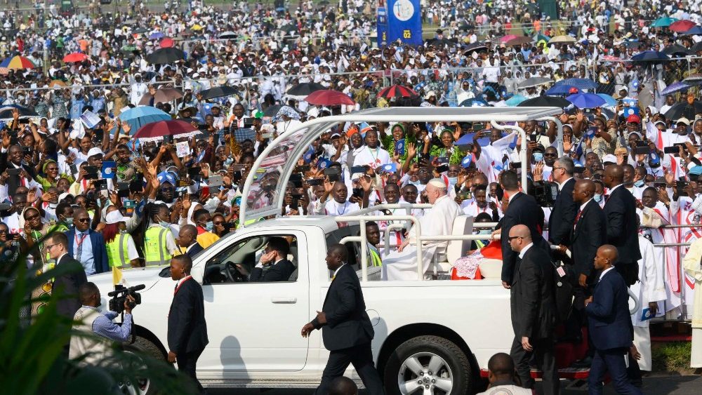 2023.02.01 Viaggio Apostolico nella Repubblica Democratica del Congo e in Sud Sudan - Santa Messa all'Aeroporto di N'dolo