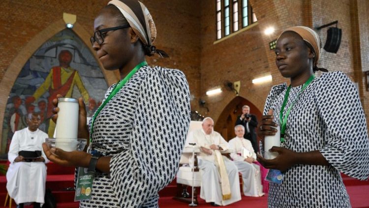 Udugu katika huduma kama ushuhuda wa Uinjilishaji