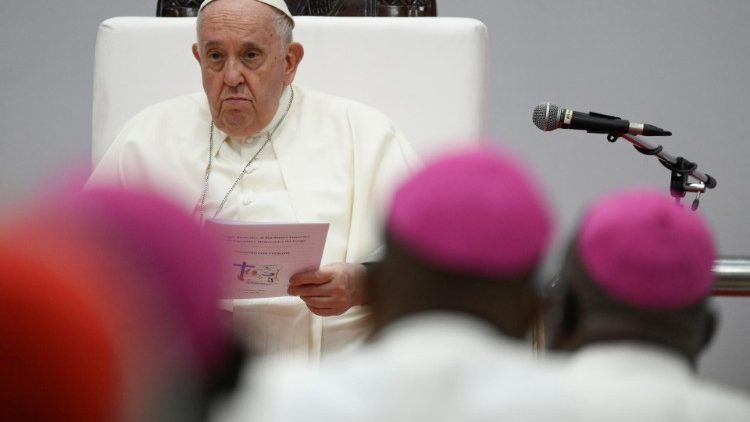 2023.02.03 Voyage  Apostolique en  Repubblique Democratique du Congo et au  Soudan du Sud - Rencontre avec les Eveques de la CENCO