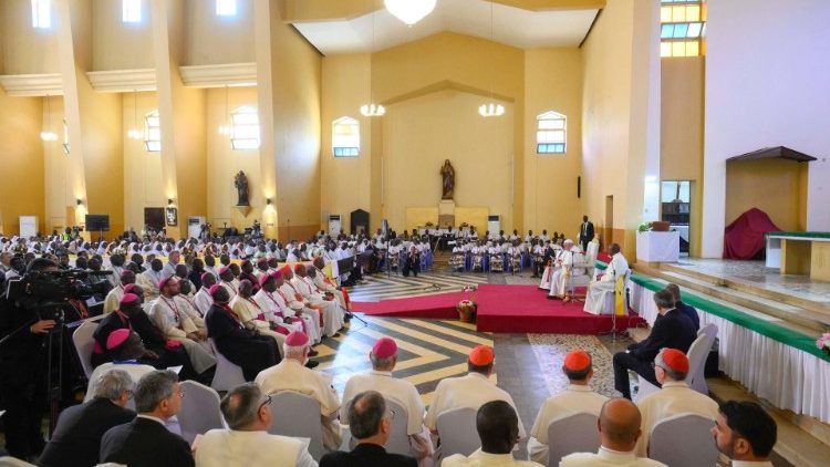 Viongozi wa Kanisa wawe tayari kutoka kimasomaso kwa ajili ya ustawi, maendeleo na mafao ya watu wa Mungu Barani Afrika. 