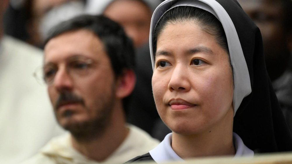 Papa Francisco com Reitores, Professores, Alunos e Funcionários das Universidades e Instituições Pontifícias Romanas na Sala Paulo VI