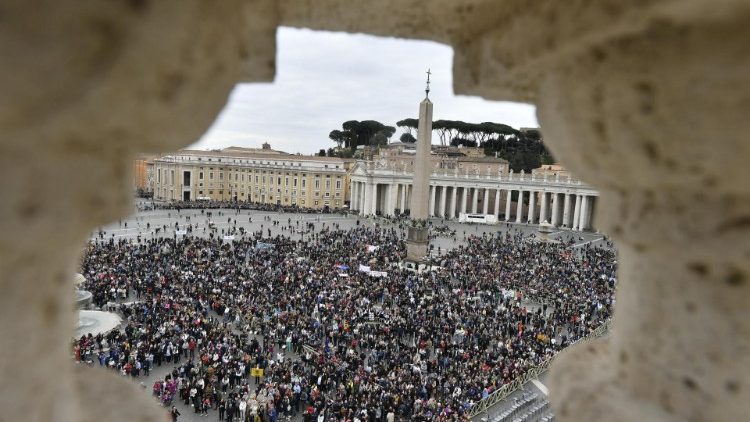 Blick auf den Petersplatz