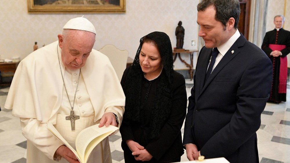 Papa Franjo s kapetanima regentima Republike San Marino