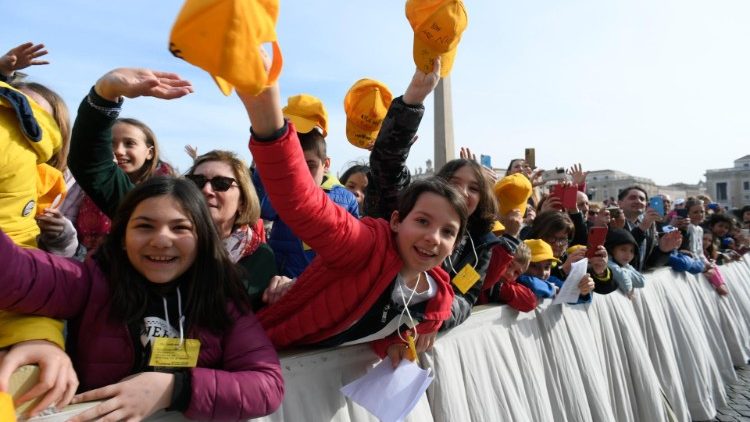 Fedeli all'udienza del mercoledì
