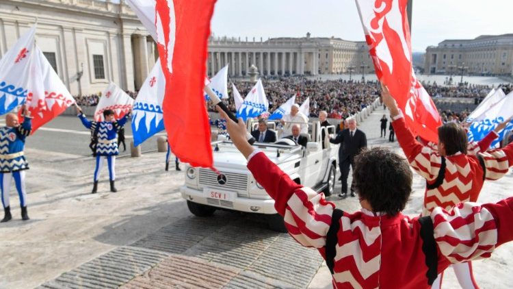 Gli sbandieratori dal Papa