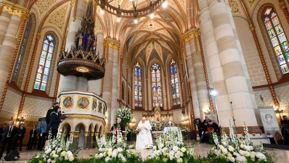 புனித எலிசபெத் ஆலயம் 