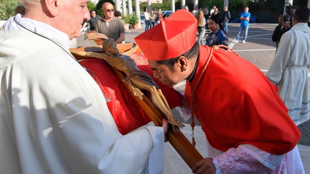 Tomada de posse do cardeal Virgílio do Carmo da Silva, SDB