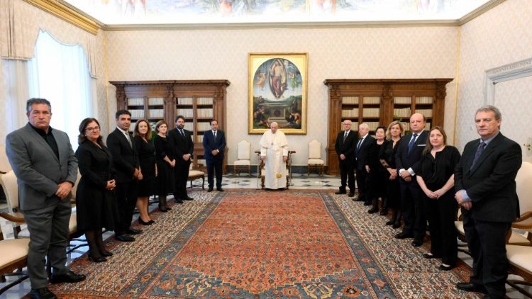 Papież z przedstawicielami Stowarzyszenia Młodych Rolników z Hiszpanii