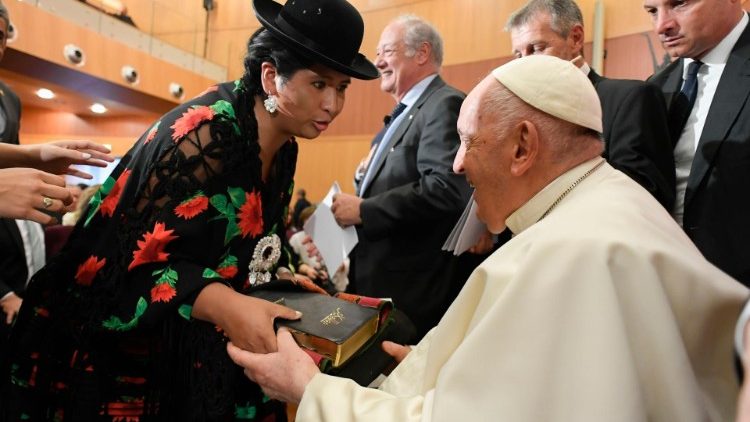 Rencontre de François avec les Scholas occurrentes