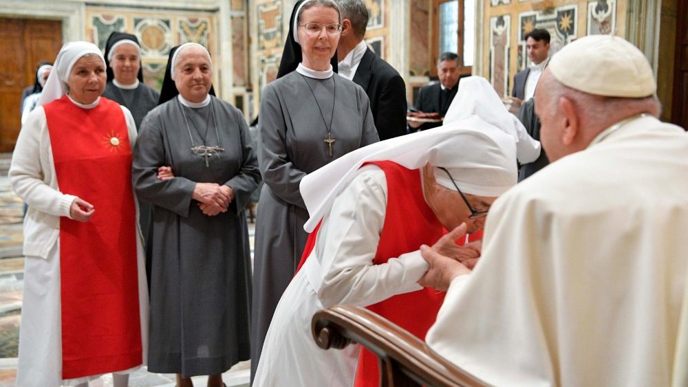 Падчас аўдыенцыі для Малых сясцёр місіянерак міласэрнасці