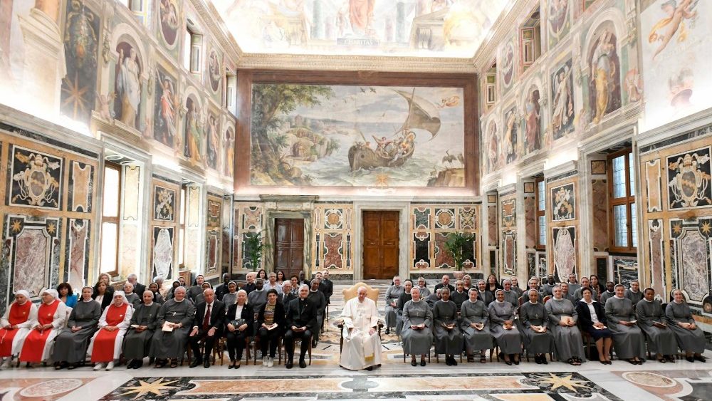 Падчас аўдыенцыі для Малых сясцёр місіянерак міласэрнасці