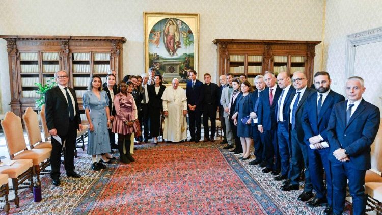 Pope receives Green&Blue Festival organizers and participants