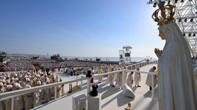 Nuestra Señora de Fátima, Madre de los JMJ