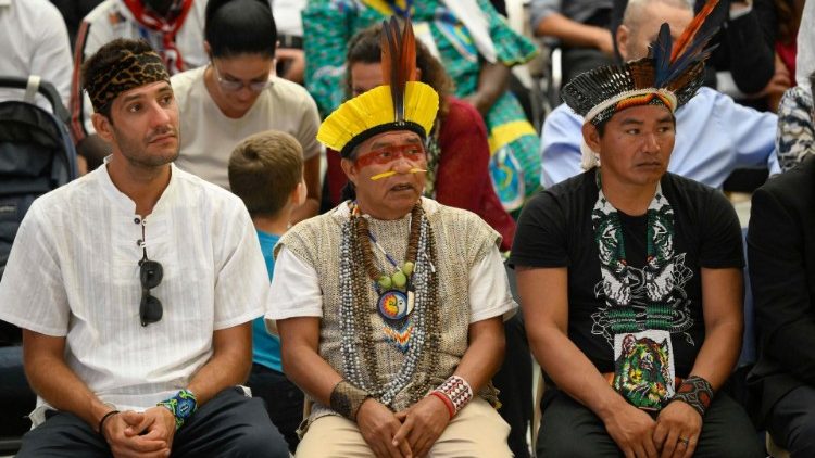 Tra i fedeli di questa mattina nell'Aula Paolo VI
