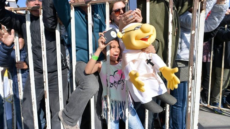 Comissão organizadora exorta ao uso prudente dos recursos naturais e a evitar a poluição nas áreas onde se realizarão os eventos de massa