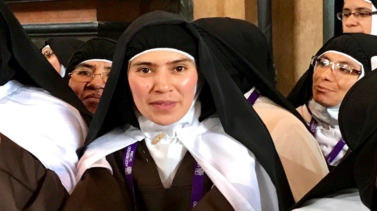 Angehörige eines kontemplativen Ordens