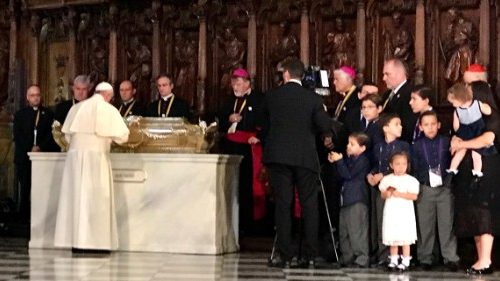 Oración del Papa a los santos peruanos en la Catedral de Lima