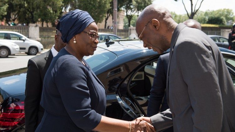 2018.05.18 Presidente de Benin Patrice Talon a Radio Vaticana