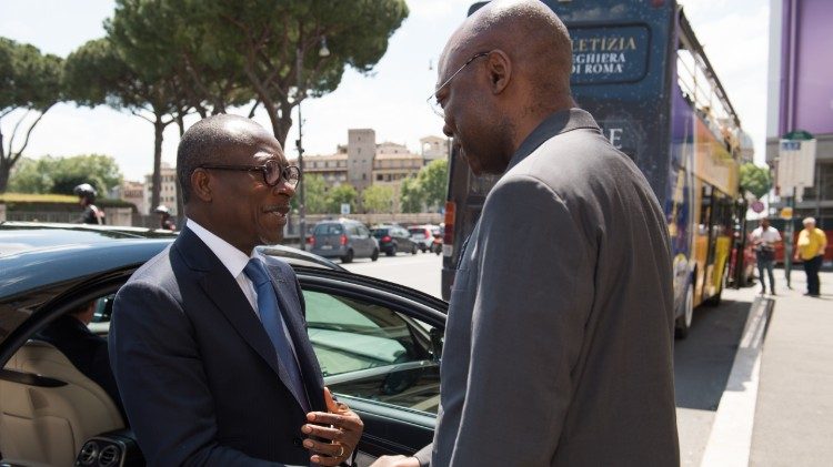 2018.05.18 Presidente de Benin Patrice Talon a Radio Vaticana