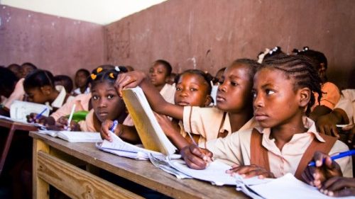 Haití. Padre Beneito: es difícil salir de la crisis, pero el pueblo tiene esperanza