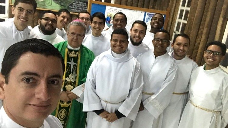 Fotos: Pe. Hiata Anderson Flores | Rodrigo Souza Lopes Ernesto