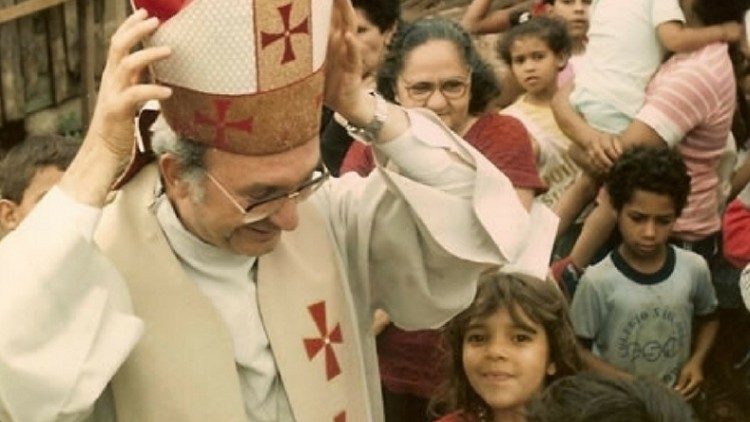 Foto de Dom Luciano Mendes de Almeida - Arquidiocese de Mariana