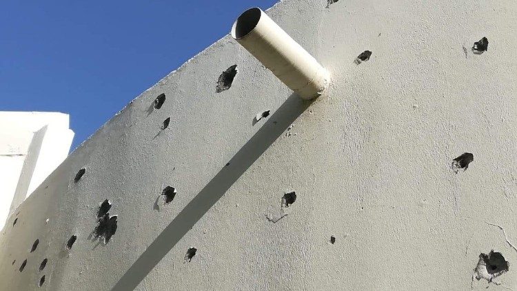 Marcas de tiros nas paredes da Igreja da Misericórdia