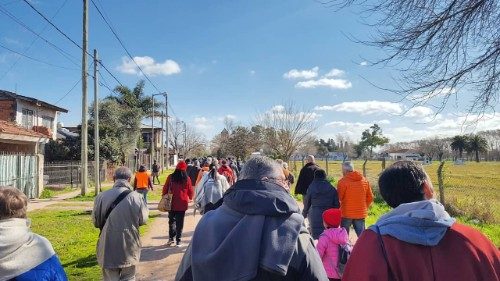 Theologe: „Erwartbarkeit“ kirchlicher Antworten stößt Menschen ab