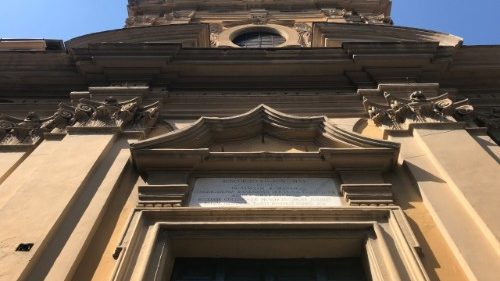 Madonna del Carmelo, tra le devozioni più antiche e più amate